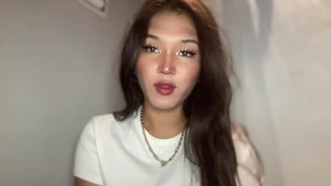 Sassygirl online show from June 4, 12:49 am