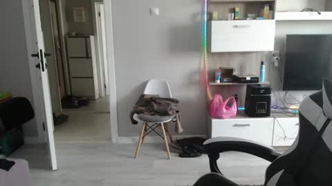 Kristof online show from May 23, 12:23 pm
