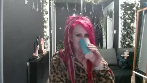 SaucySky online show from September 11, 11:06 pm