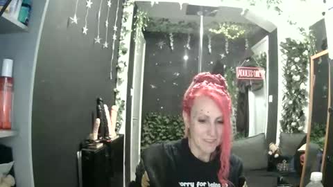 SaucySky online show from May 8, 11:32 pm