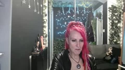 SaucySky online show from September 21, 10:25 pm