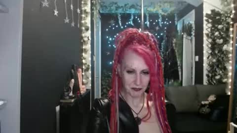 SaucySky online show from September 20, 10:24 pm