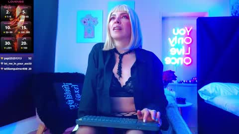 lilith online show from March 29, 8:38 am