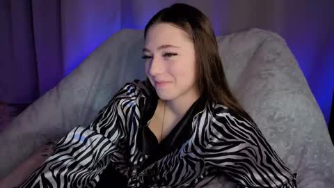 Sophie online show from April 26, 4:26 pm