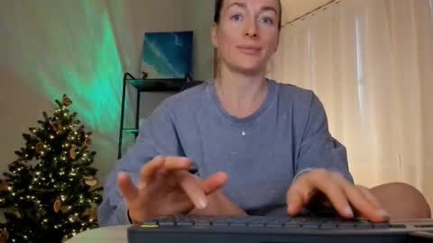 save the qween online show from December 20, 10:22 am