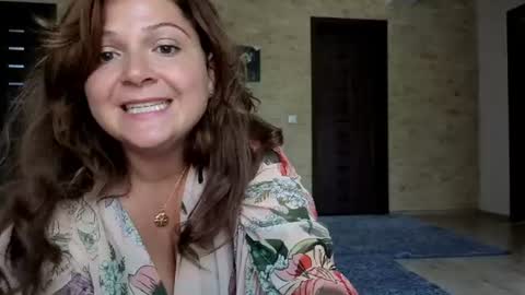 savegeteasex online show from August 6, 6:22 am