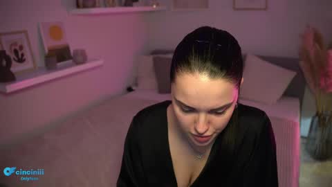 Naomi online show from February 20, 10:48 pm