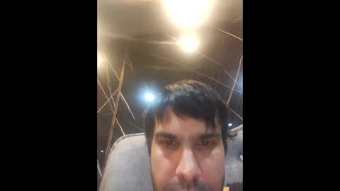 petperson04 online show from March 18, 11:38 am