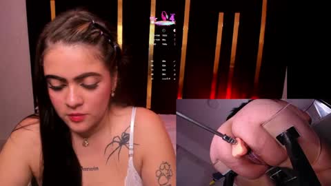sayreth_ online show from May 17, 4:32 am