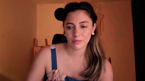 Venus online show from November 9, 2:09 pm