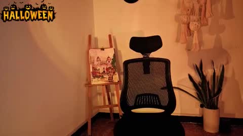 Venus online show from October 31, 4:18 pm