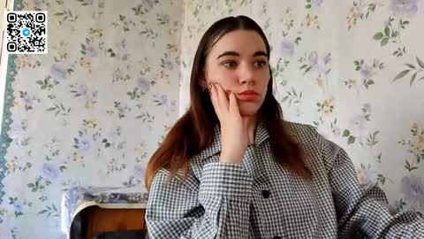 Kira online show from October 24, 8:37 am