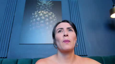 Scarlet Edwars online show from October 14, 8:23 pm