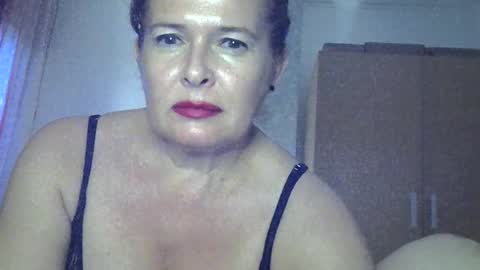 scarlet milfx online show from October 26, 4:50 pm