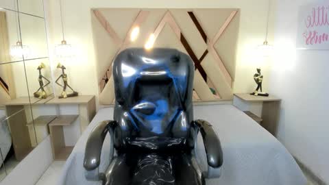 scarlet online show from January 14, 4:20 am