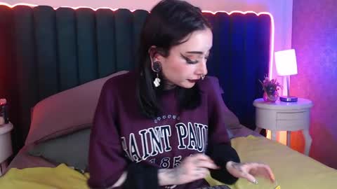 Scarleth online show from May 27, 1:57 am