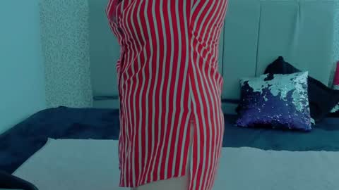 S C A R L E T online show from January 23, 4:04 pm