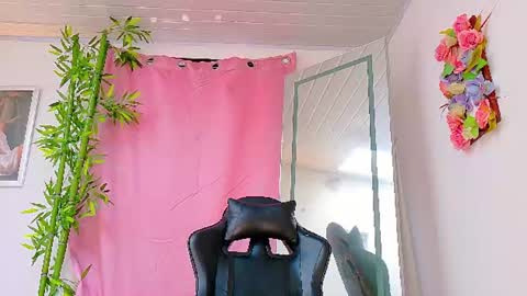 Denis online show from June 19, 3:29 pm