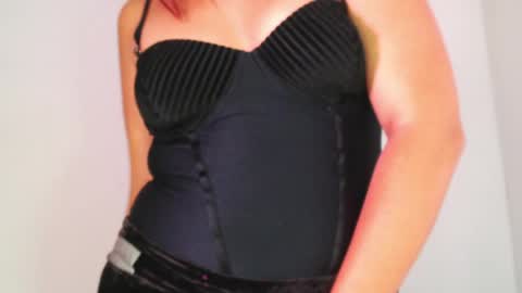 Scarlett online show from April 18, 7:18 pm