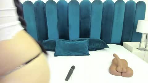 scarlett__noir online show from June 3, 10:37 pm
