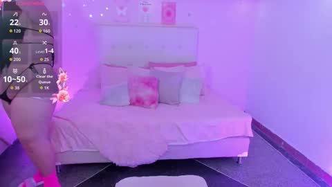 Scarlett  online show from March 29, 11:45 am