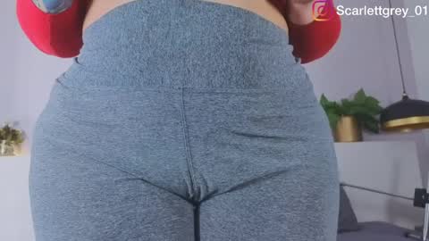 Scarlett  online show from April 11, 7:45 am