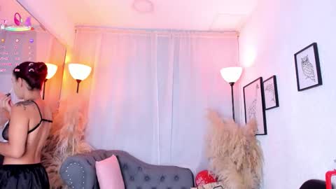 Snapshot of scarlett_johs chatting on October 10, 12:11 pm Scarlett Johs online show from October 10, 12:11 pm