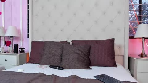 scarlett_leblanc_ online show from April 9, 12:00 pm