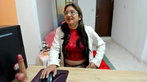 Snapshot of scarlett_mystic chatting on October 15, 1:56 pm Scarlett online show from October 15, 1:56 pm
