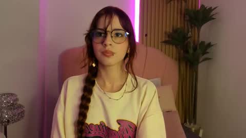 scarlett smith 3 online show from December 16, 3:14 am