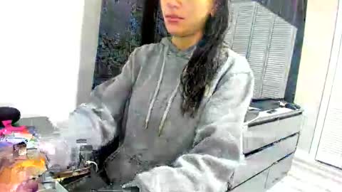 scarlettjennerr online show from March 17, 4:28 am