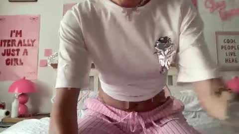 scarlettjonesofficial online show from June 9, 12:16 pm