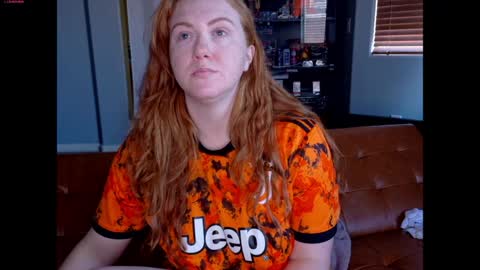 ScarlettredFF online show from April 5, 7:33 pm