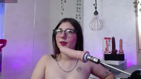 Scarlet online show from October 10, 11:49 am