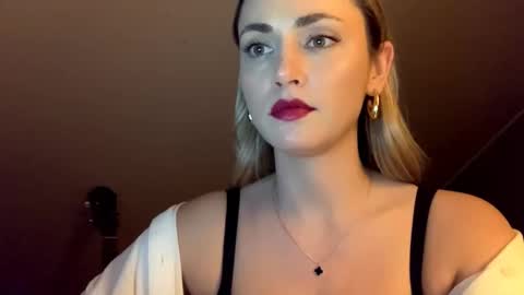 ScarlettxBlonde online show from March 20, 6:46 pm