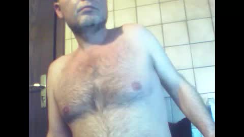 schnibschnab online show from December 23, 3:23 am