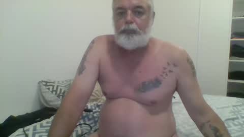 Snapshot of schooner73 chatting on February 4, 4:37 am Schooner73 online show from February 4, 4:37 am
