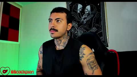 Snapshot of scockpion_ chatting on October 5, 6:55 am Alejandro help me to reach 200 thumps up online show from October 5, 6:55 am