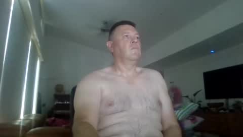 Snapshot of scoobs71 chatting on February 11, 7:12 am Scoobs online show from February 11, 7:12 am