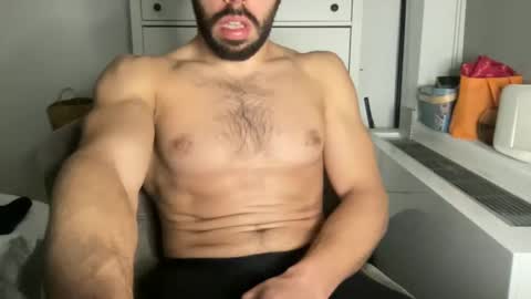 scootdub212 online show from March 3, 5:31 am