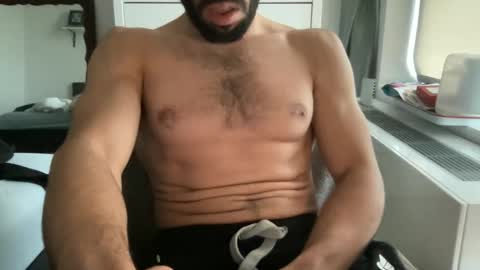 scootdub212 online show from January 16, 6:28 pm