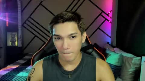   Not Angelo  online show from December 25, 11:10 pm