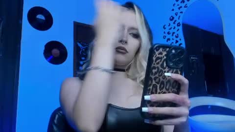 Goddess online show from July 27, 4:54 am