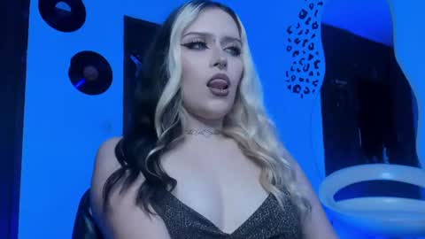 Goddess online show from July 30, 5:08 am
