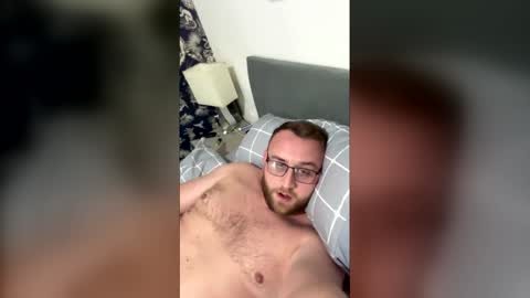 StraightScouse online show from February 26, 7:39 pm