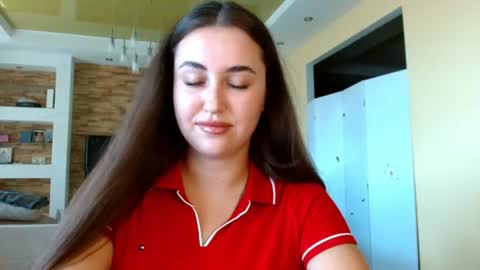 Elizabeth  online show from July 17, 7:54 am