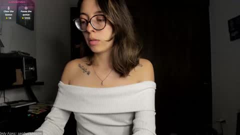 Aria Independent model online show from October 9, 1:11 am