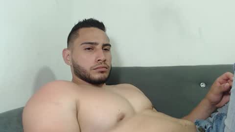 seank_noszka online show from March 3, 10:28 pm