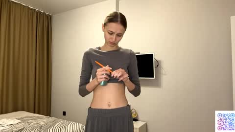 Kate online show from June 1, 7:37 pm