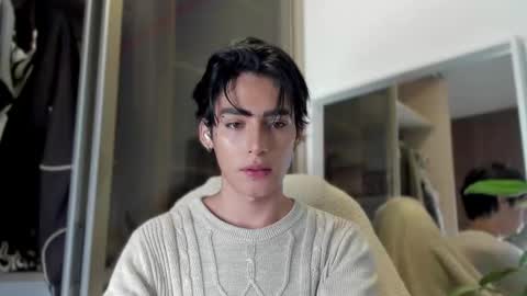 Snapshot of sebas_rosse chatting on February 23, 1:24 am sebastian online show from February 23, 1:24 am